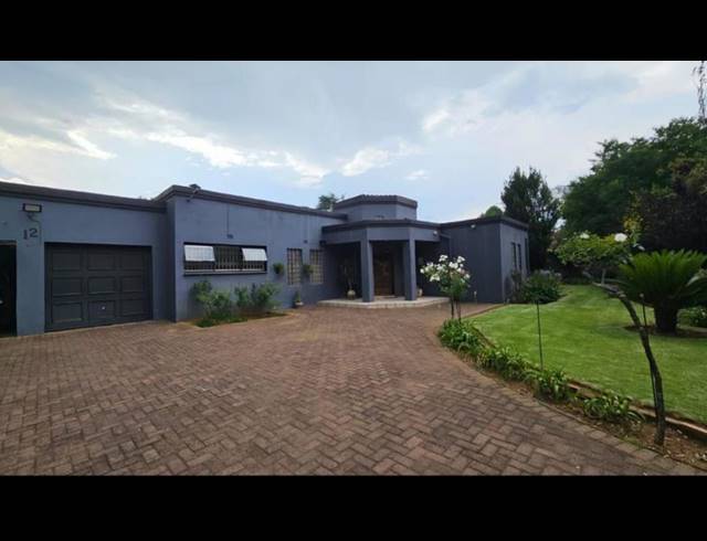 5 BEDROOM HOUSE FOR SALE IN VANDERBIJLPARK SW 2